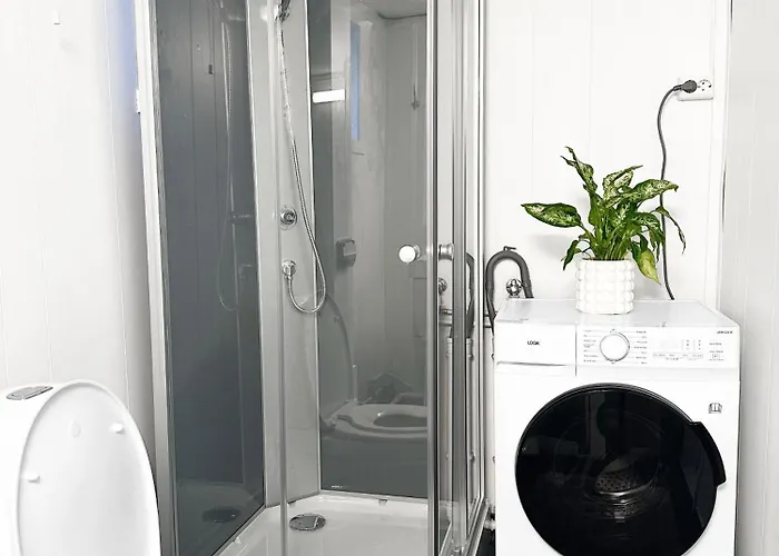 Lovely, Bright In Great Location Appartement